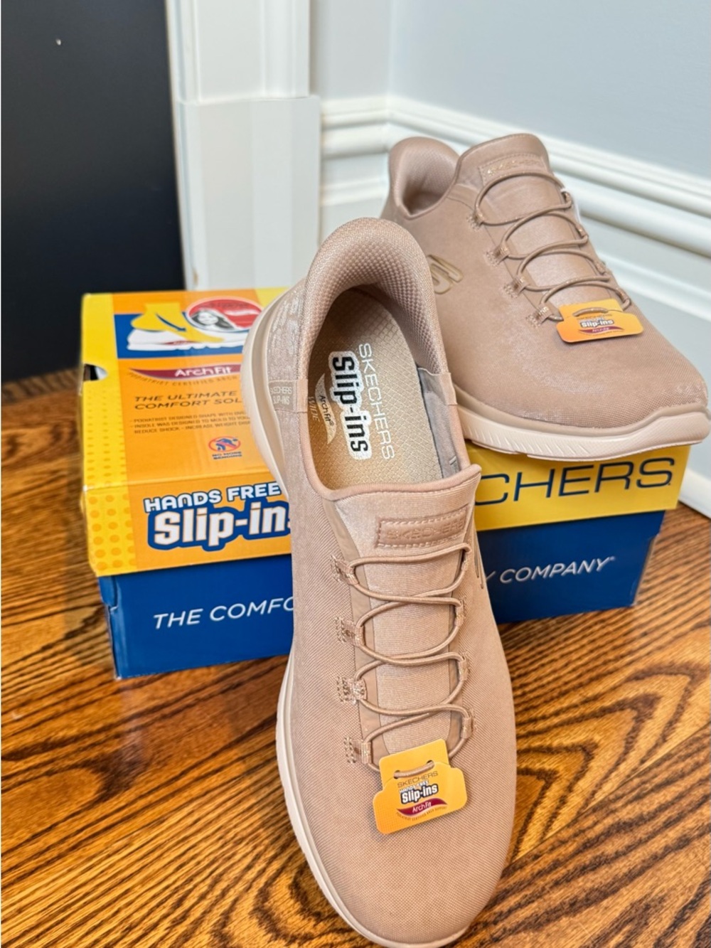 Skechers Slip-Ins Casual Lace-Up Sneakers in Luxe Leopard Size 9.5